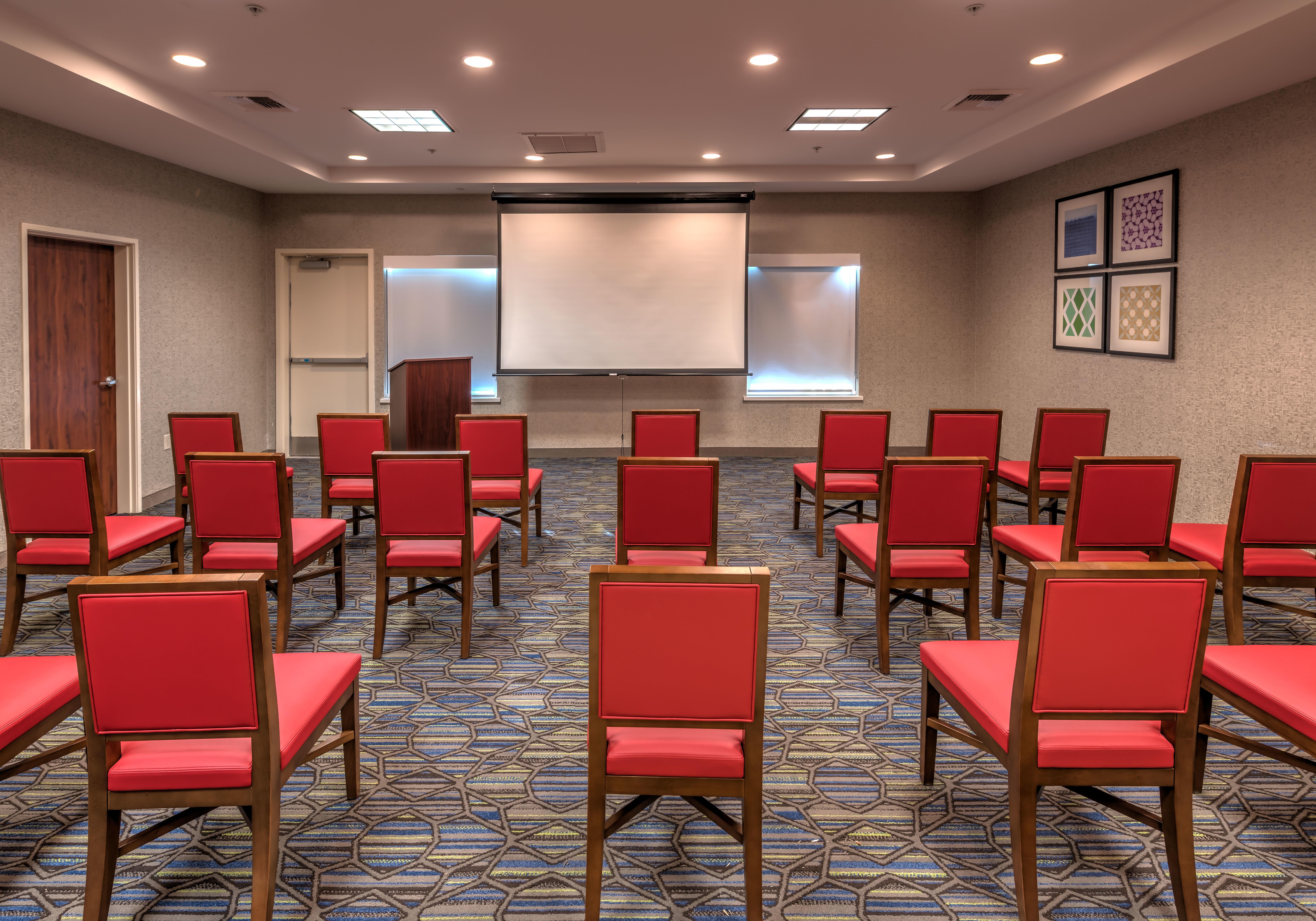 Holiday Inn Express Hotel & Suites Minden By Ihg Bagian luar foto